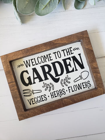 Welcome to the Garden Spring Farmhouse Style Sign