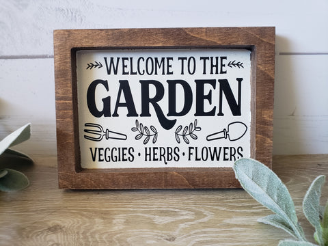 Welcome to the Garden Spring Farmhouse Style Sign