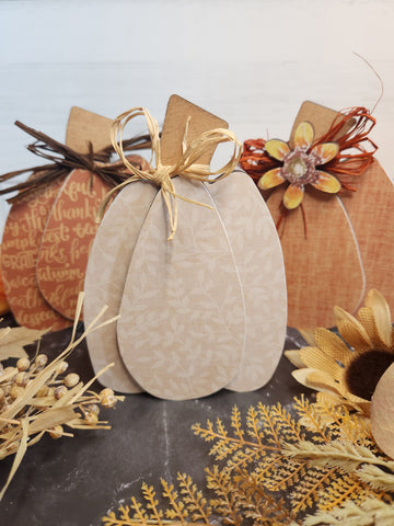 Standing Pumpkin Shelf Sitters